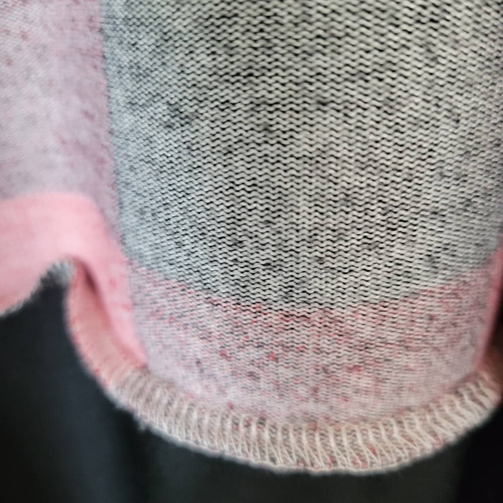 Light Weight Sweater - Picture 2 of 4